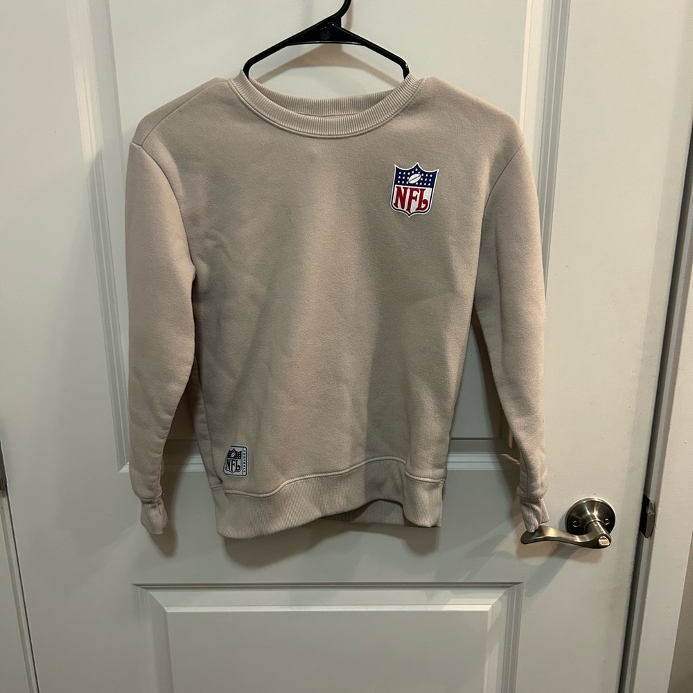 NFL Girls Kids Crewneck Beige Tan Sweatshirt Pullover Football Size 8